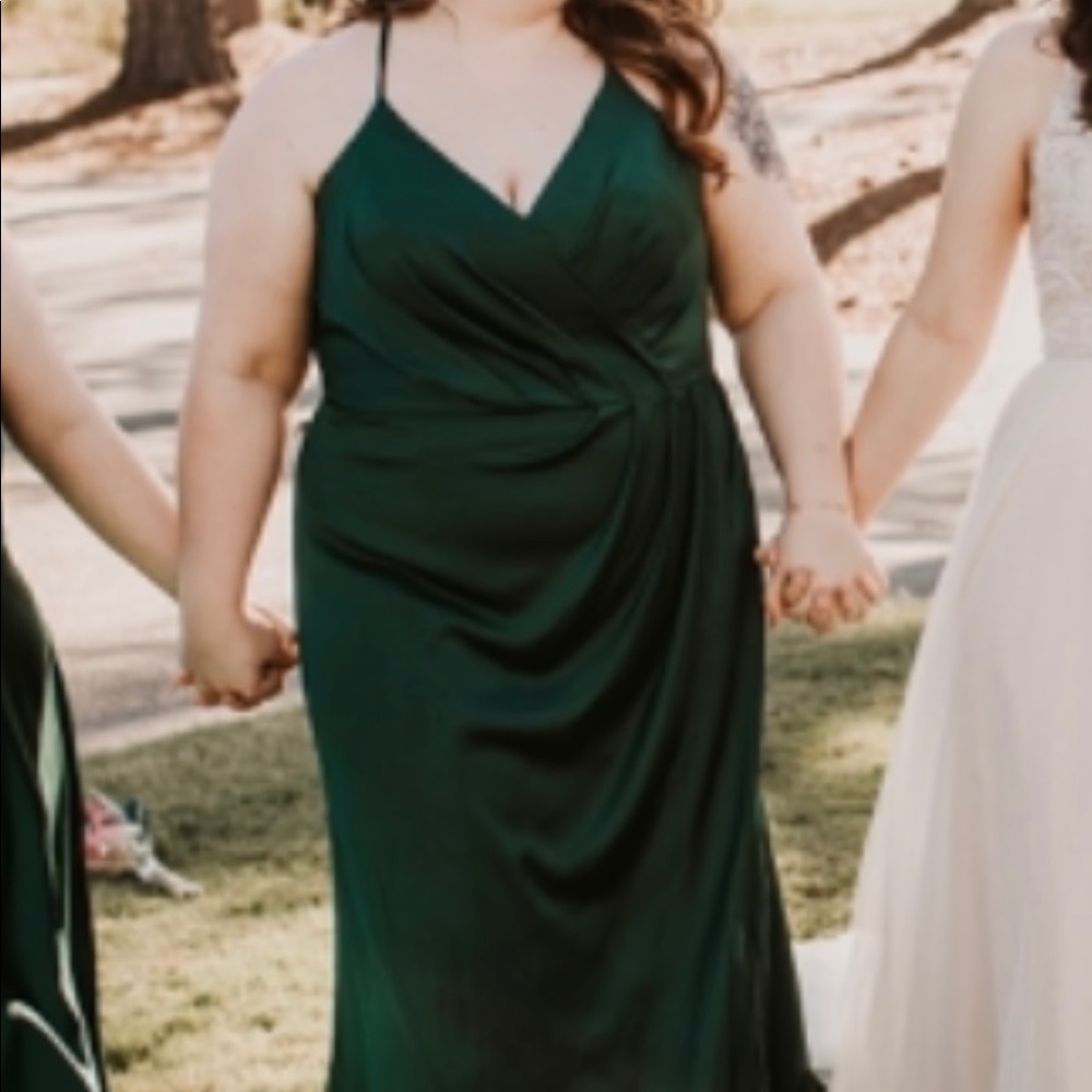 David's bridal juniper green bridesmaid dress